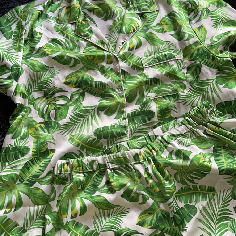 PLT Tropical Leaf Satin Pajama Set - Shorts